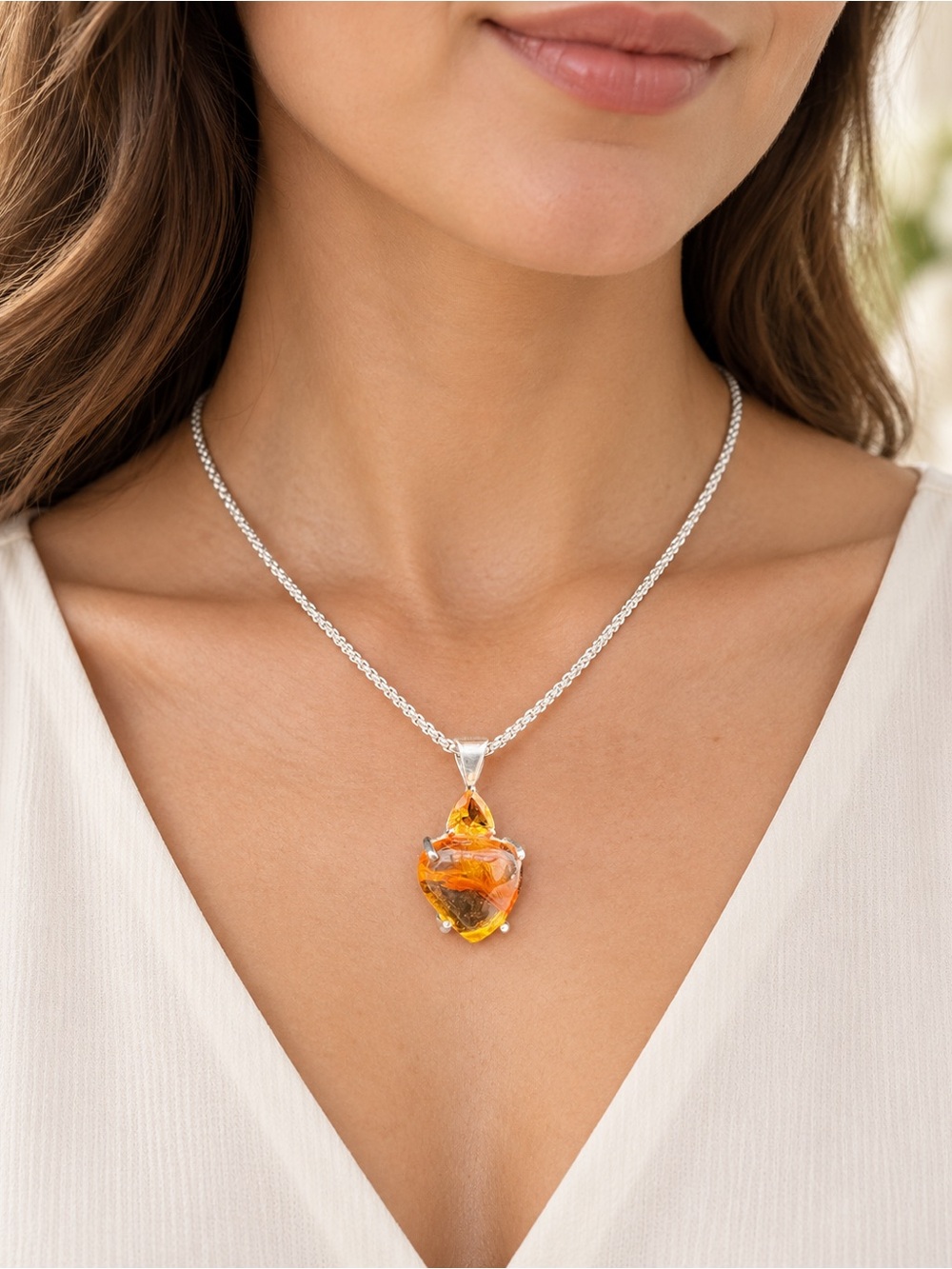 Italy Made 925s Amber Lever Pendant Silver Necklace
